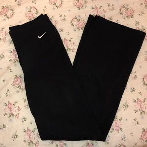 Women’s Nike Dri-Fit Yoga Pants